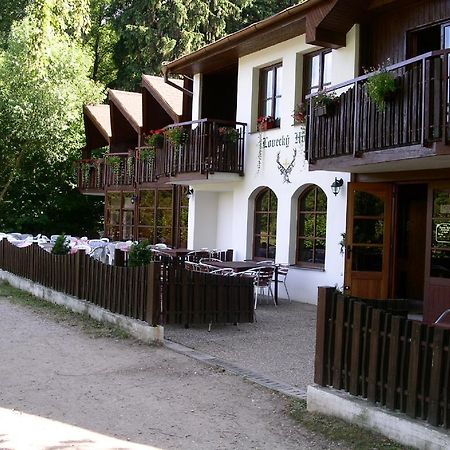 Lovecky Hotel Jivak Loučeň Exterior foto